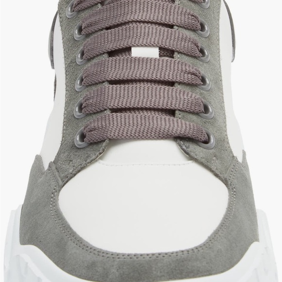 Alexander McQueen Oversized Court Trainer in White/Arctic Grey, Sz 10 - Picture 4 of 11